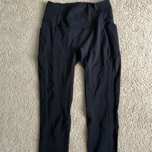 lulu lemon cropped leggings